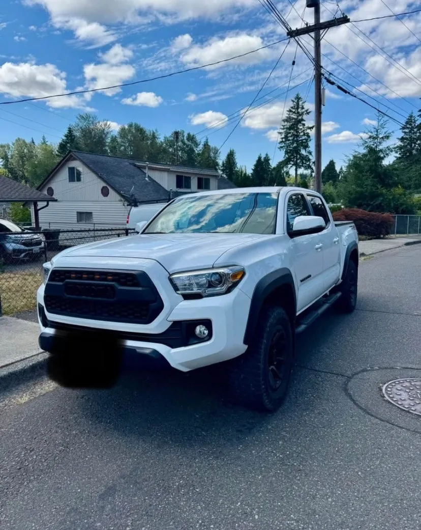 Toyota Tacoma 2017 photo 2