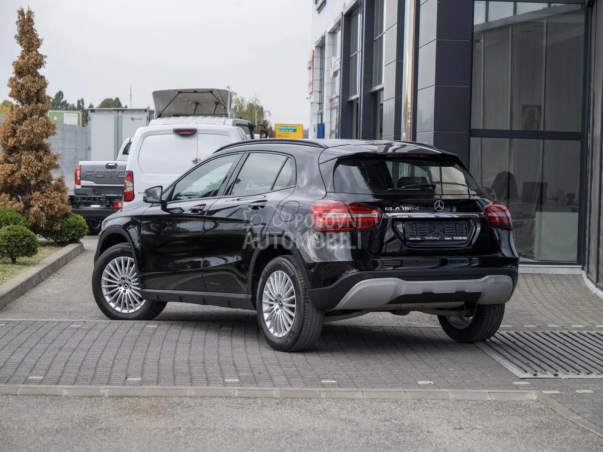 Mercedes-Benz Gla 180 2018 photo 4