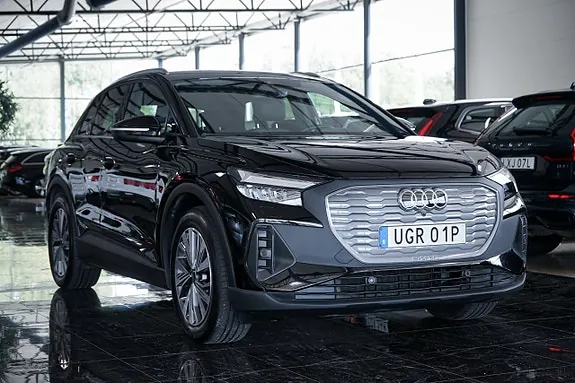 Audi Q4 E-Tron 2023 photo 3