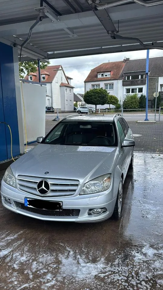 Mercedes-Benz C220