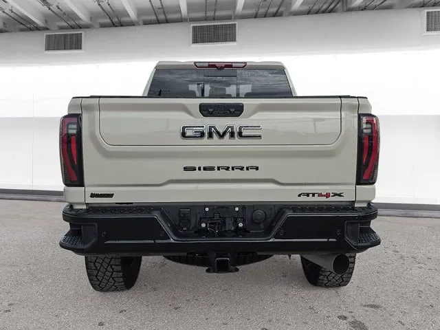 GMC Sierra 2500Hd 2026 photo 5