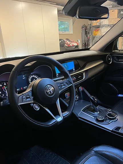 Alfa Romeo Stelvio 2017 photo 3