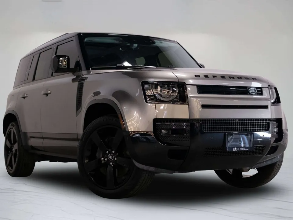 Land Rover Defender 2025 photo 2