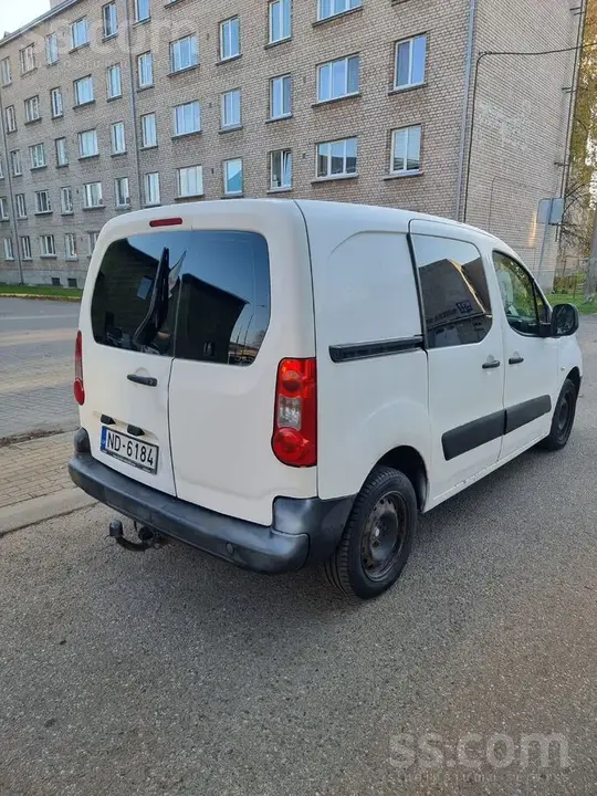 Peugeot Partner 2010 photo 3