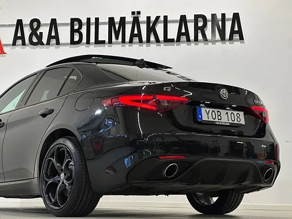 Alfa Romeo Giulia 2017 photo 4