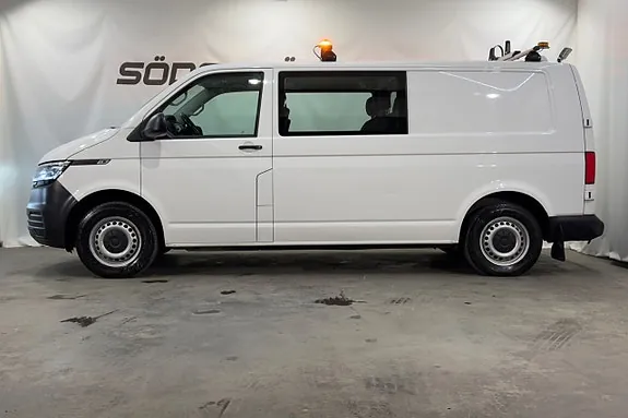 Volkswagen Transporter 2022 photo 3
