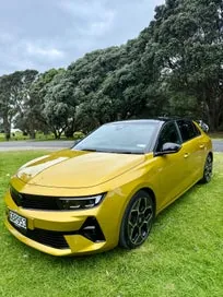 Opel Astra 2023 photo 2