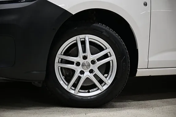 Volkswagen Caddy Maxi 2023 photo 5