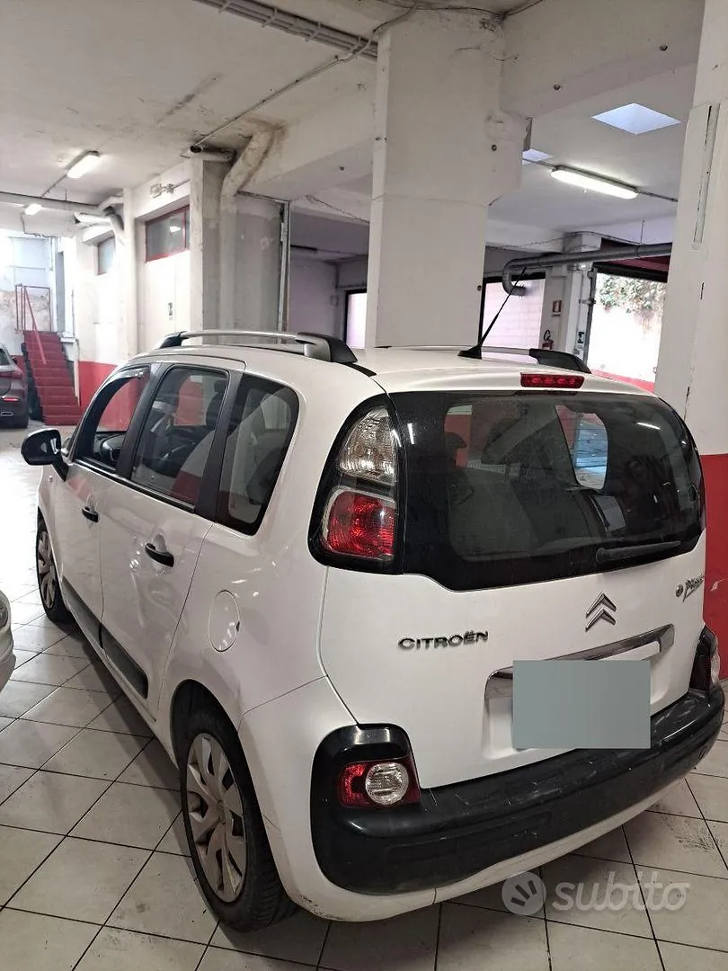 Citroen C3 Picasso 2021 photo 2