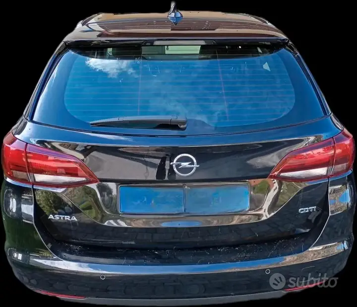 Opel Astra 2017 photo 2