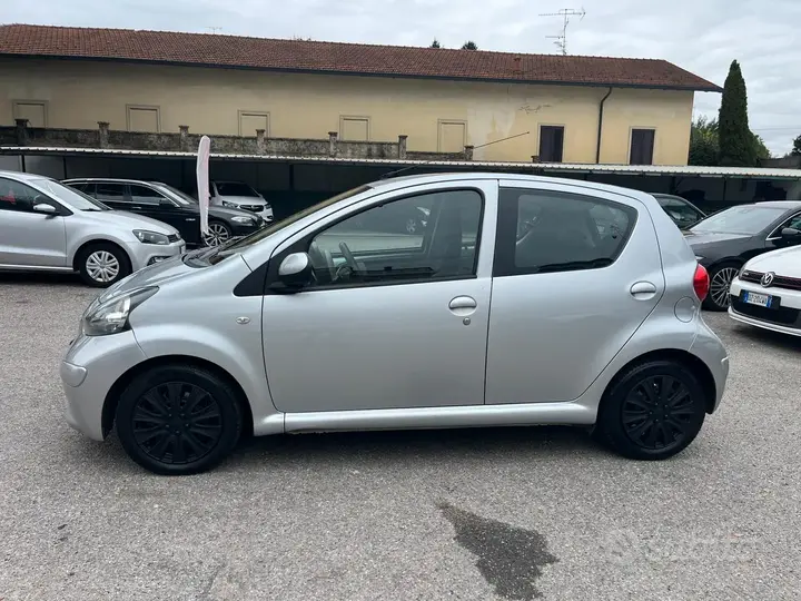 Toyota Aygo 2006 photo 5