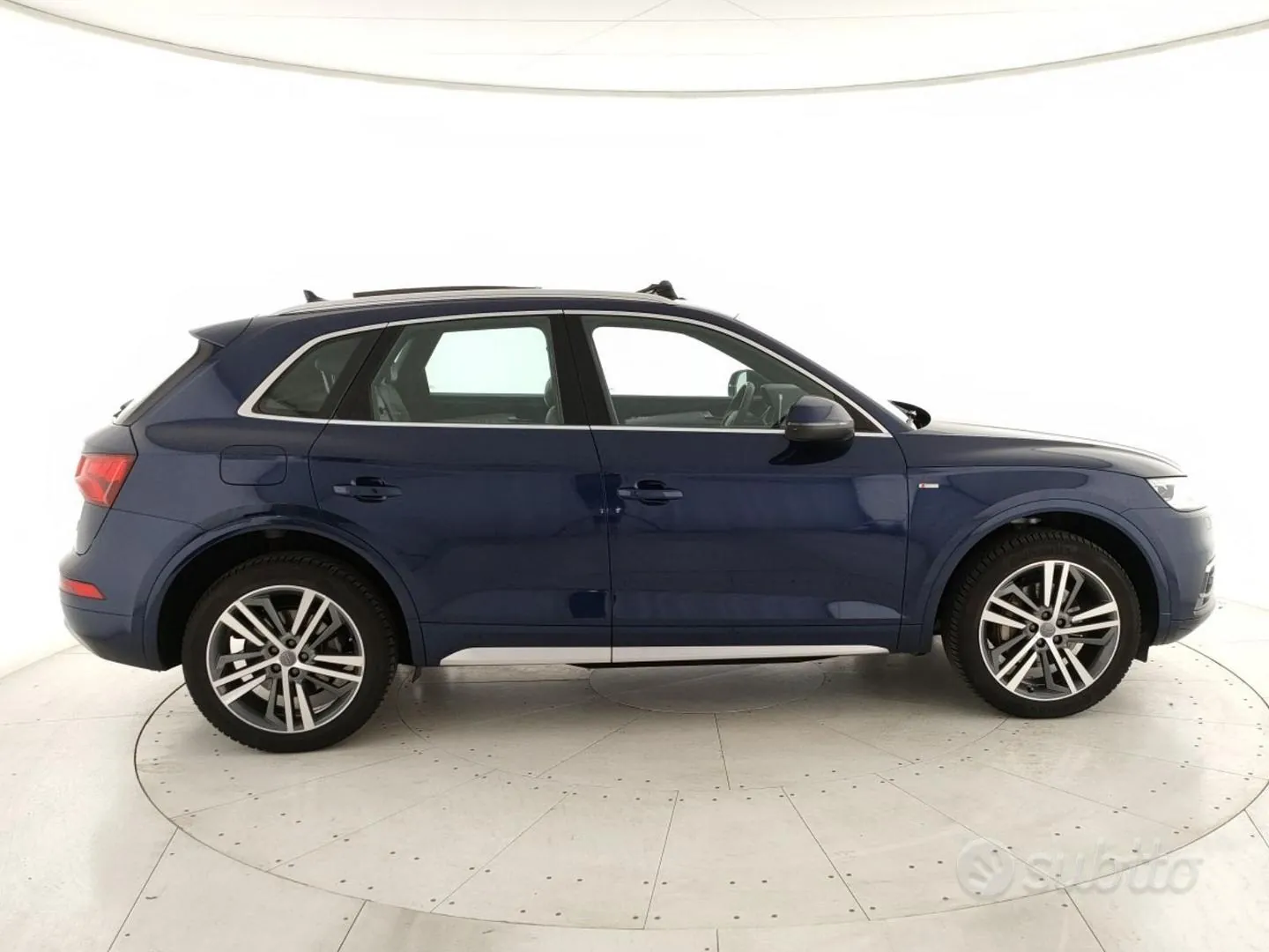 Audi Q5 2018 photo 2