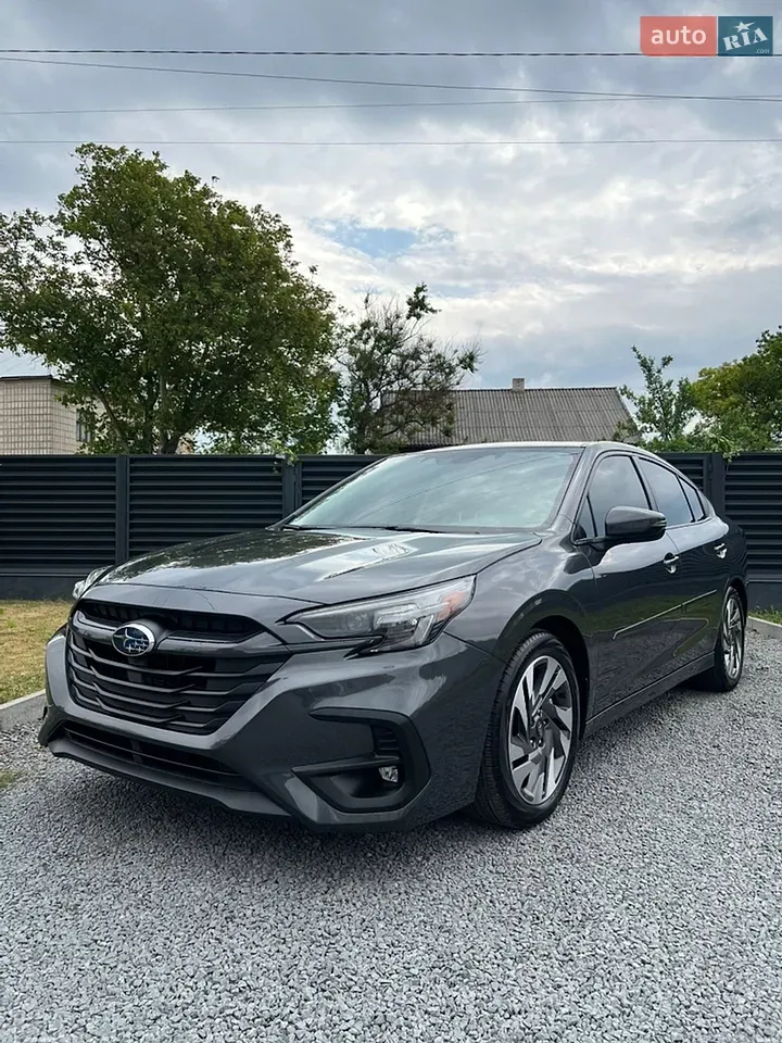 Subaru Legacy 2023 photo 2