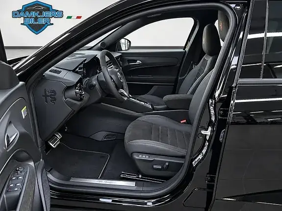 Alfa Romeo Junior 2025 photo 5