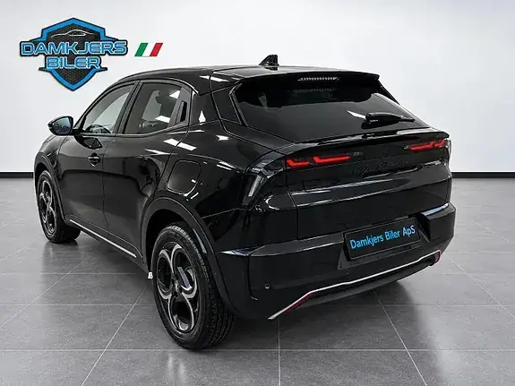Alfa Romeo Junior 2025 photo 3