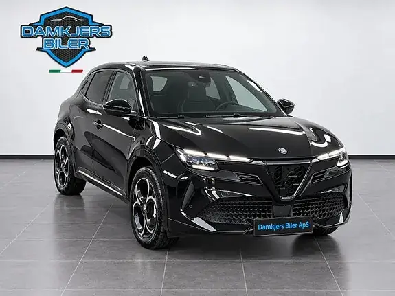 Alfa Romeo Junior 2025 photo 2