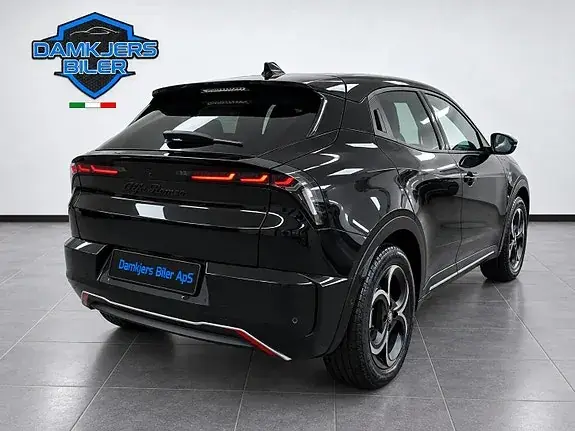 Alfa Romeo Junior 2025 photo 4