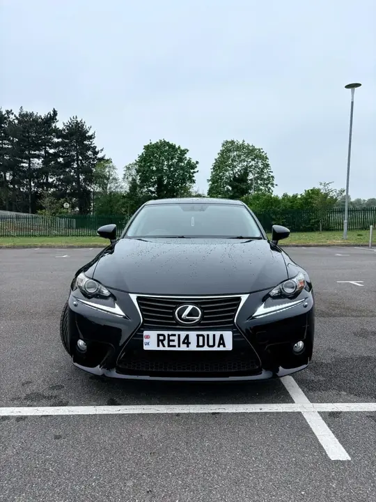 Lexus Is 2014 photo 2
