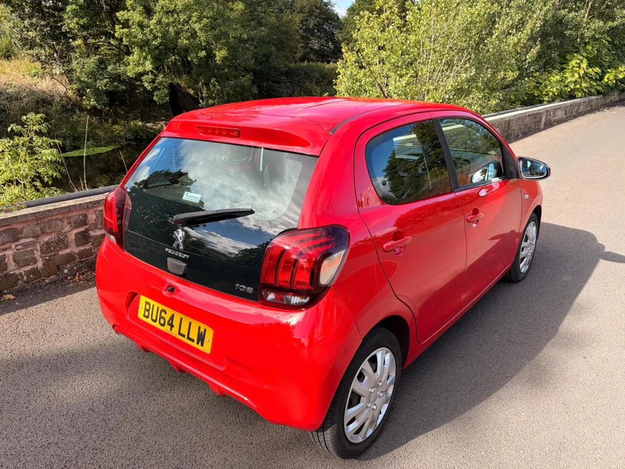 Peugeot 108 2014 photo 3