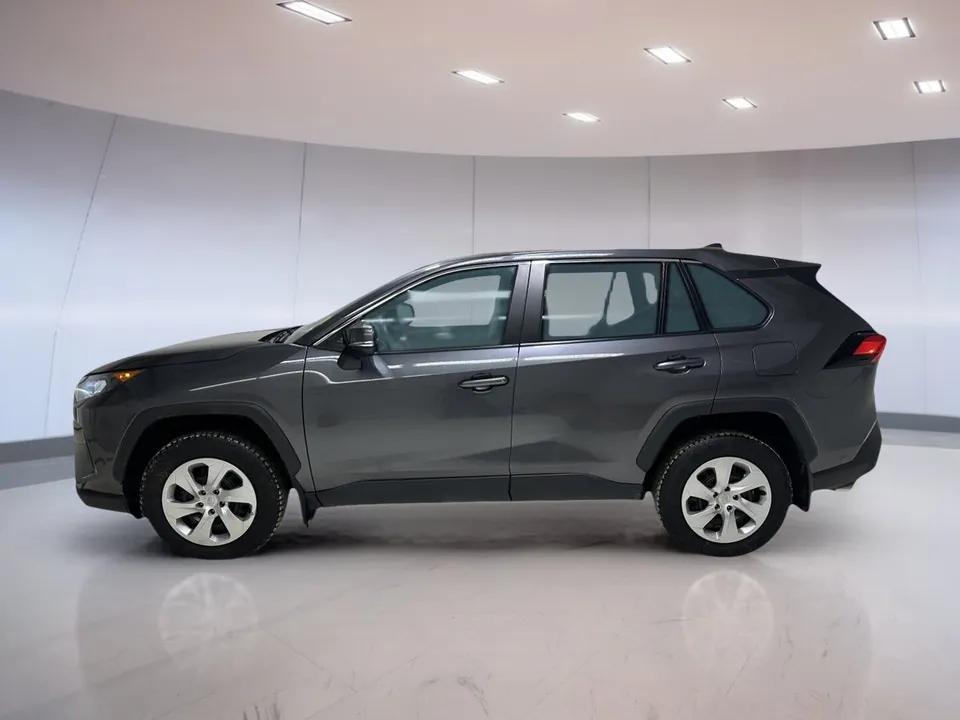 Toyota Rav4 2023 photo 2