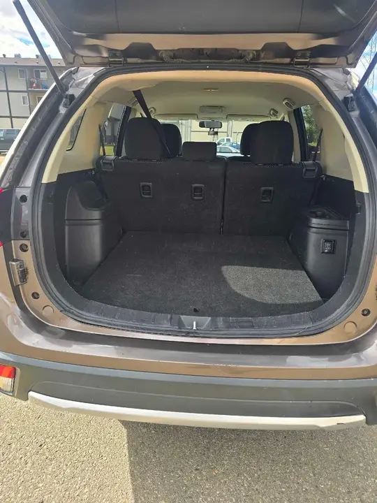 Mitsubishi Outlander 2018 photo 5