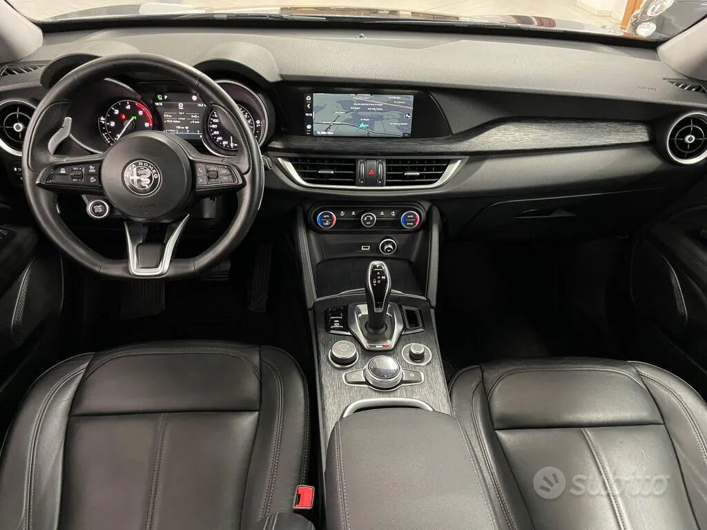 Alfa Romeo Stelvio 2021 photo 2