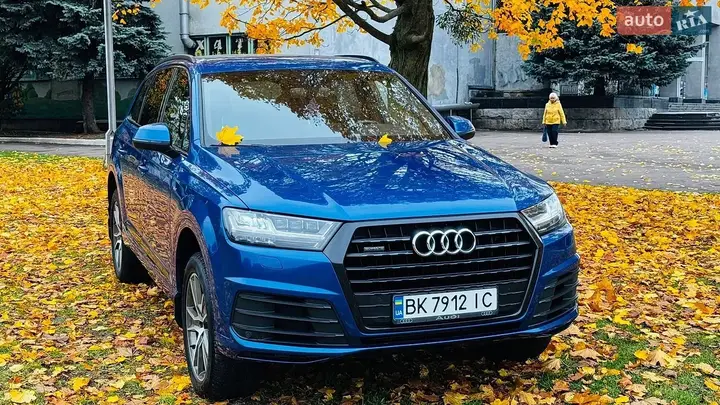 Audi Q7 2017 photo 3
