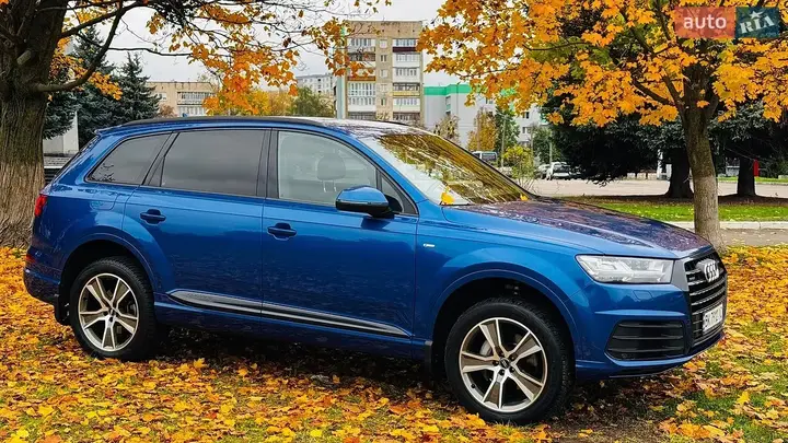 Audi Q7 2017 photo 5