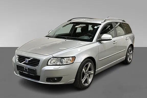 Volvo V50 2010 photo 3
