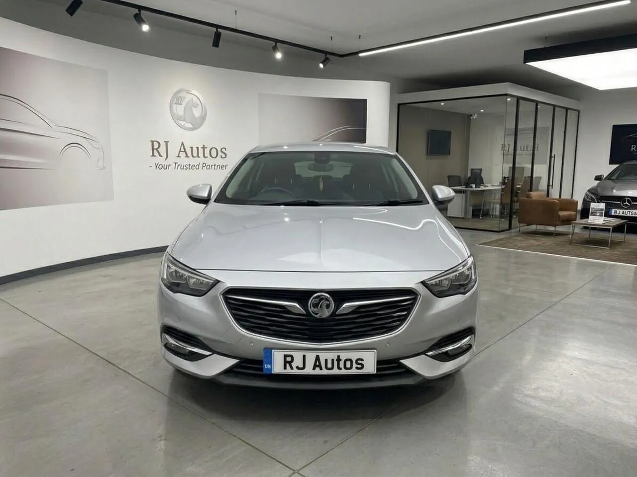 Vauxhall Insignia 2017 photo 5