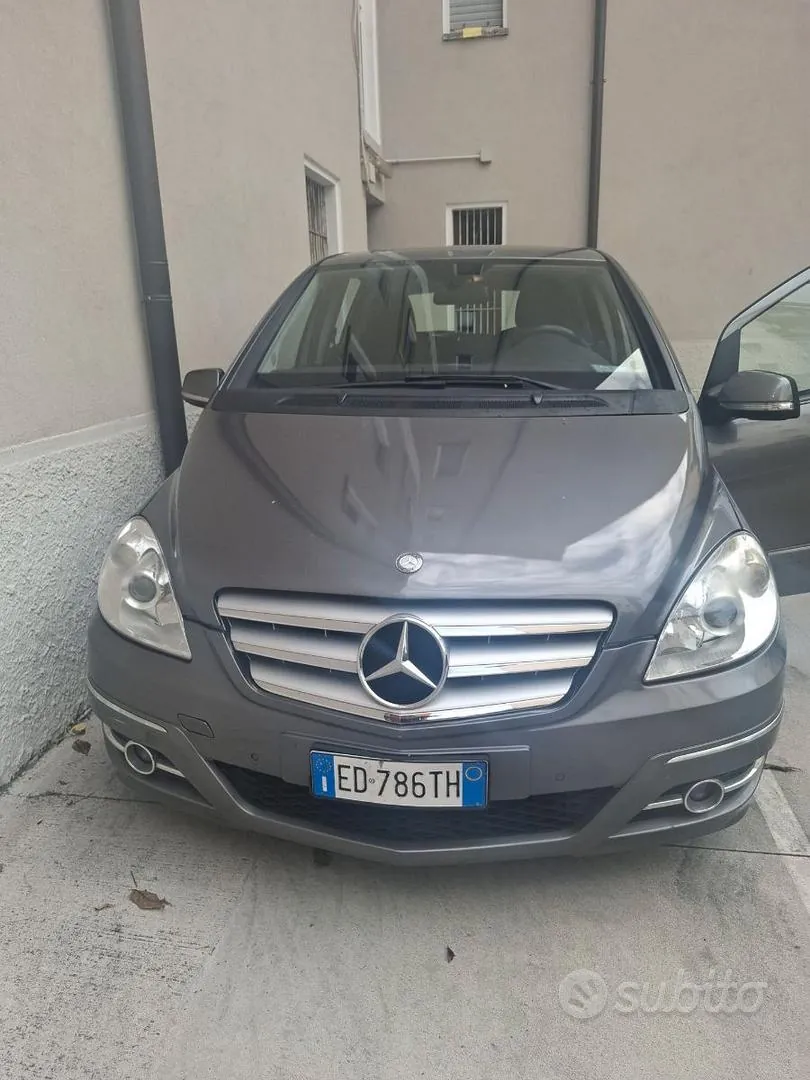 Mercedes-Benz B-Class