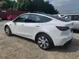 Tesla Model Y 2022 photo 3