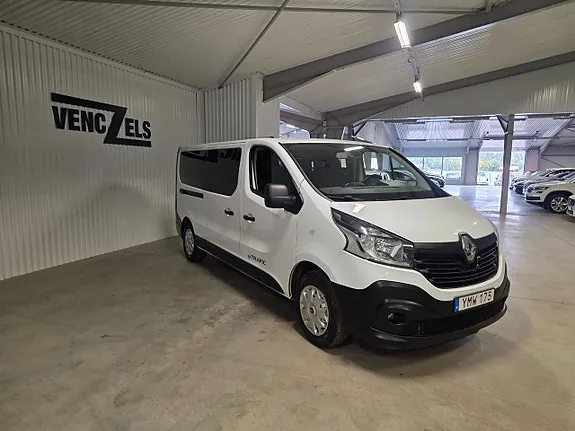 Renault Trafic 2017 photo 2