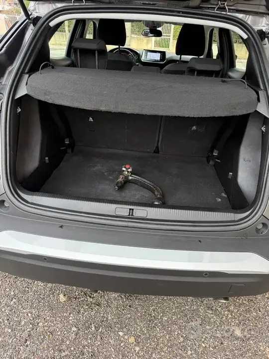 Peugeot 2008 2021 photo 5