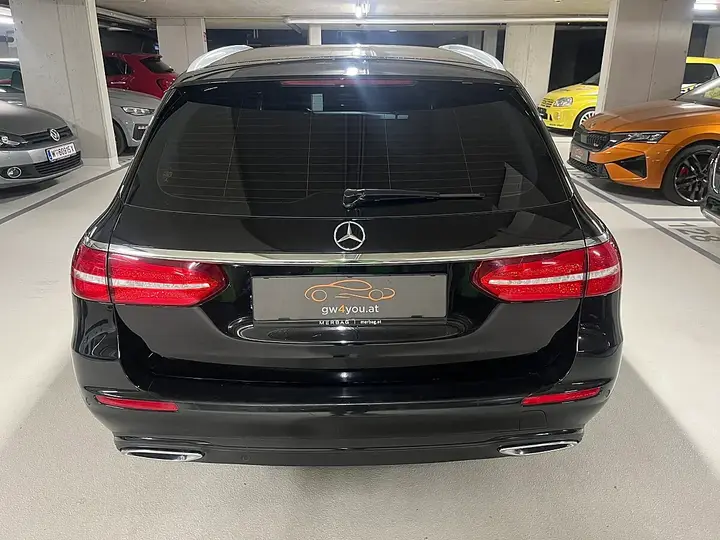 Mercedes-Benz E-Class 2019 photo 3