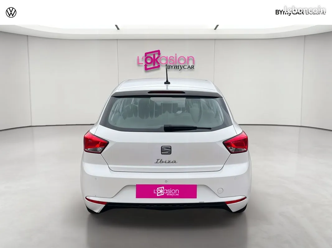 Seat Ibiza 2022 photo 4