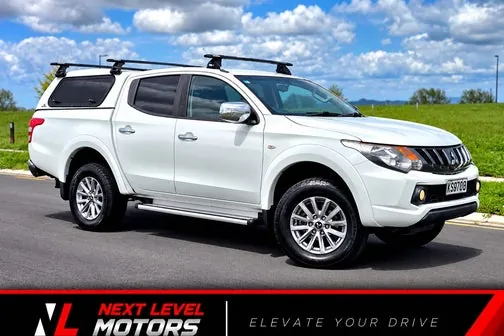 Mitsubishi Triton