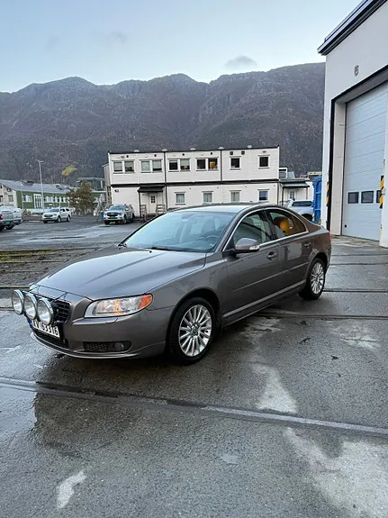 Volvo S80