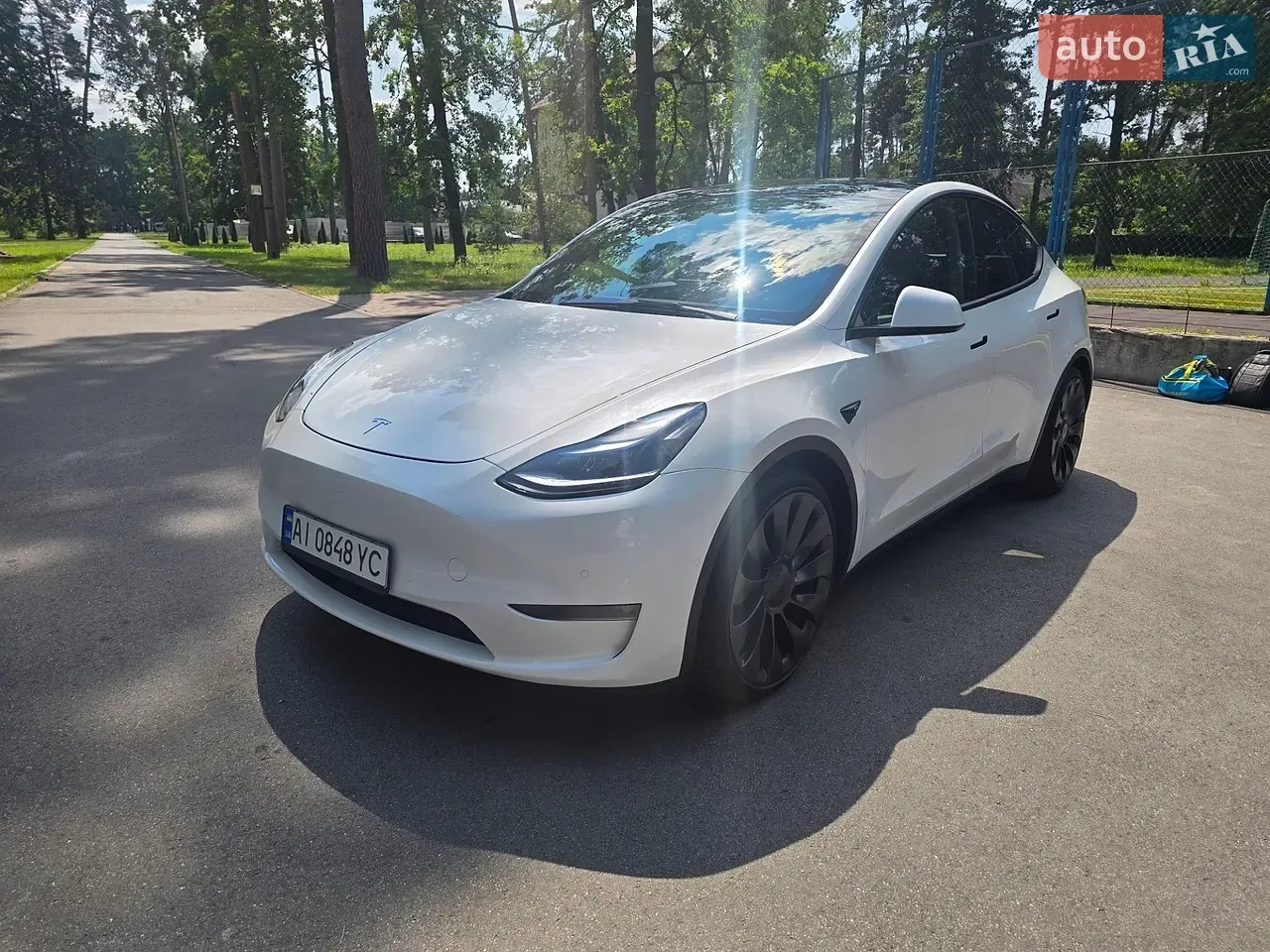Tesla Model Y 2022 photo 3
