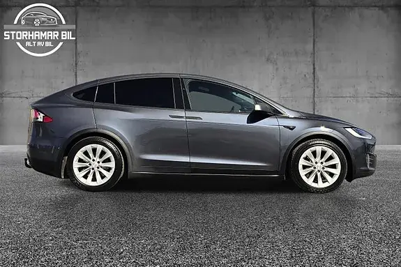 Tesla Model X 2017 photo 5