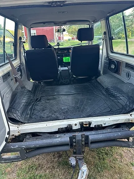 Toyota Land Cruiser 1988 photo 4