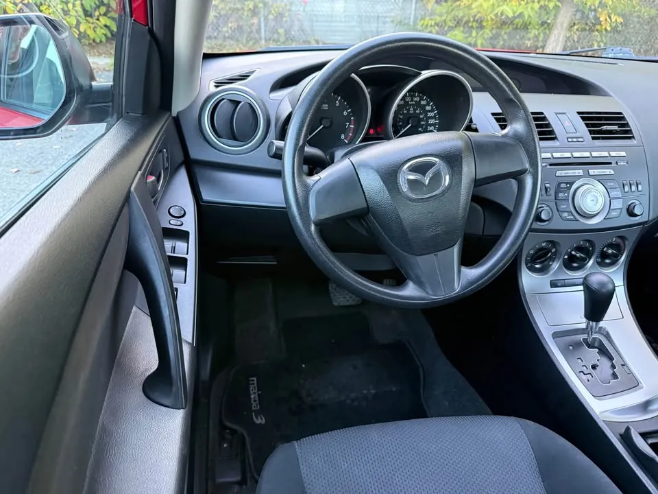 Mazda 3 2010 photo 5