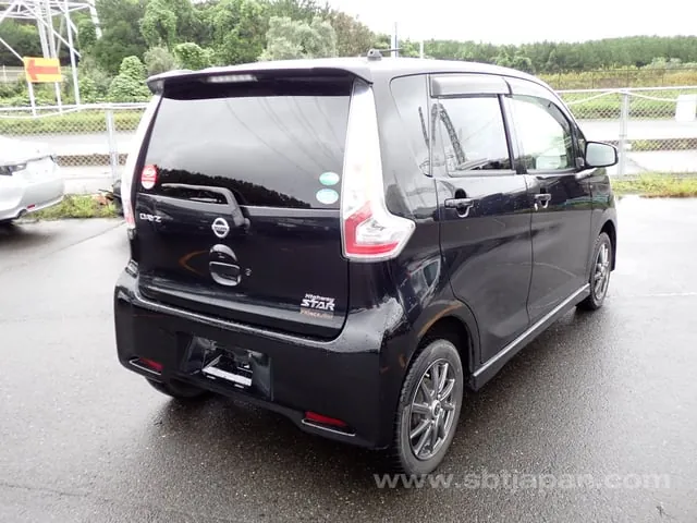 Nissan Dayz 2018 photo 4