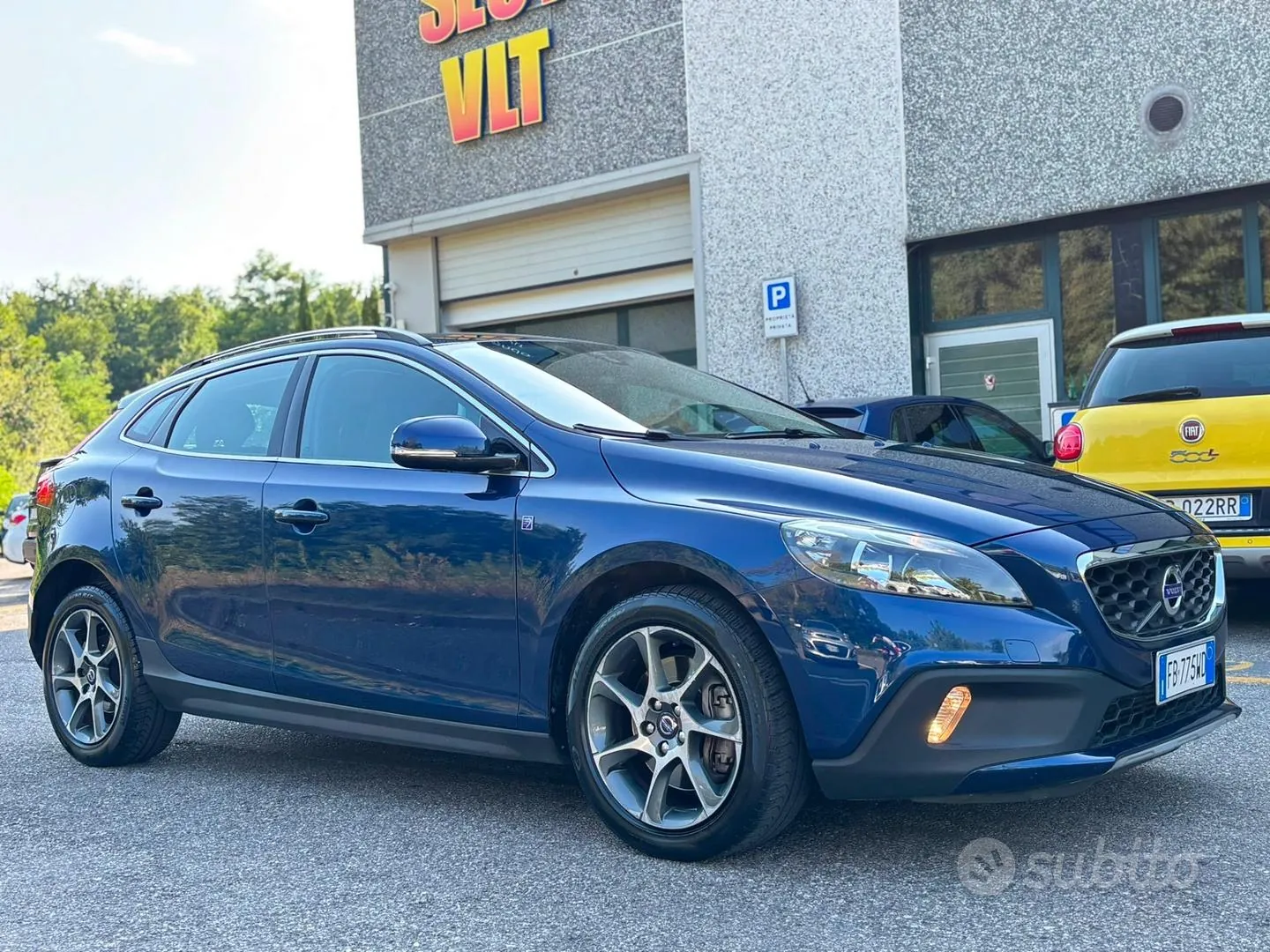 Volvo V40 2016 photo 3