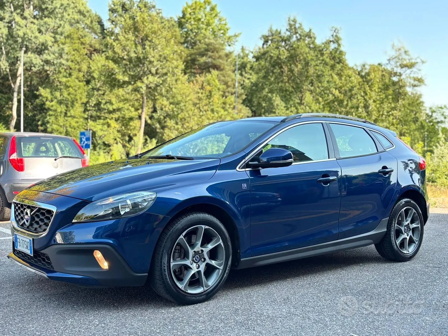 Volvo V40
