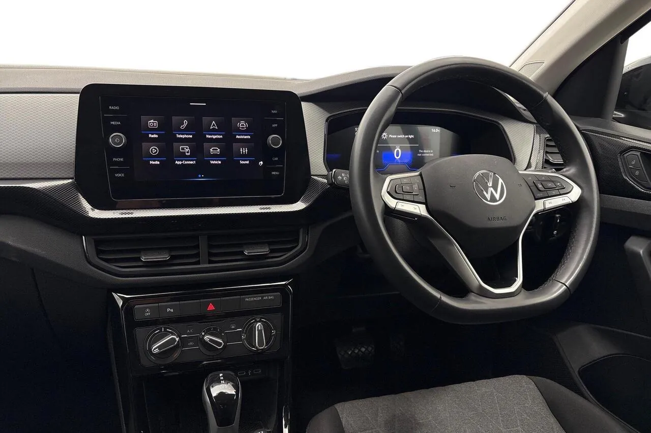 Volkswagen T-Cross 2025 photo 2
