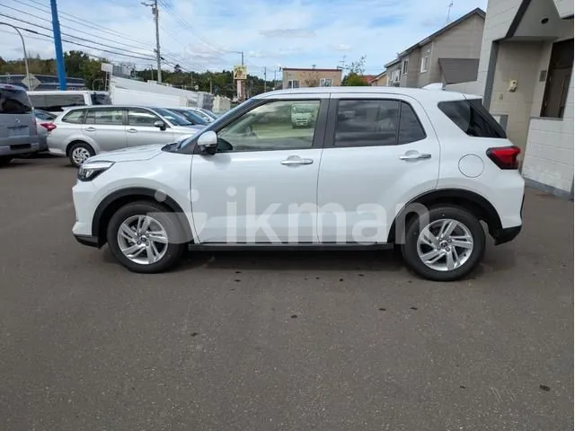 Toyota Raize 2025 photo 4