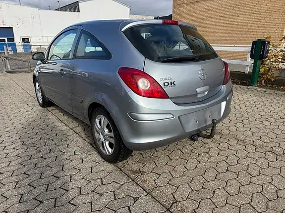 Opel Corsa 2007 photo 3