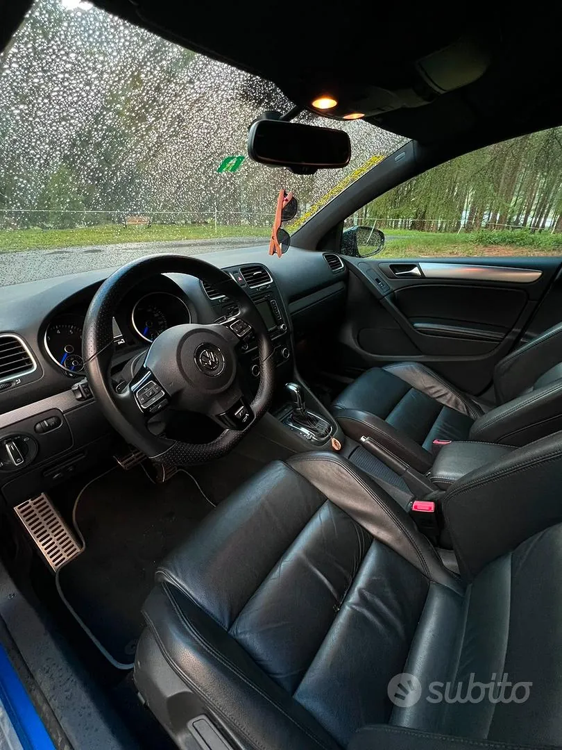 Volkswagen Golf 2011 photo 4
