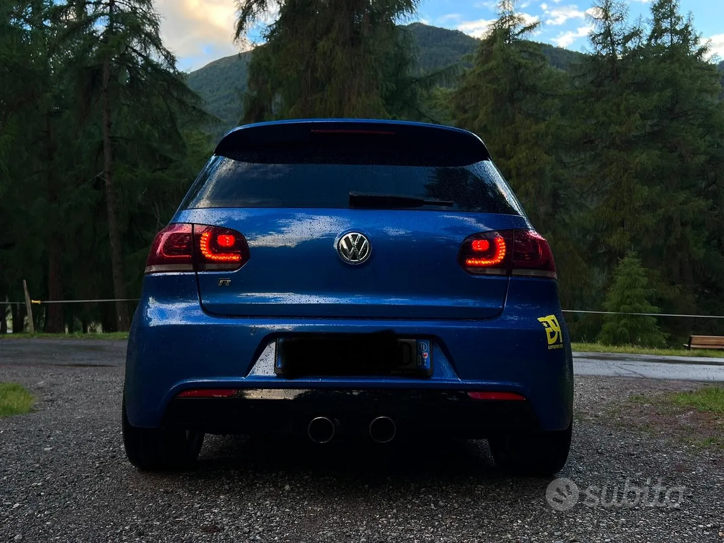 Volkswagen Golf 2011 photo 2